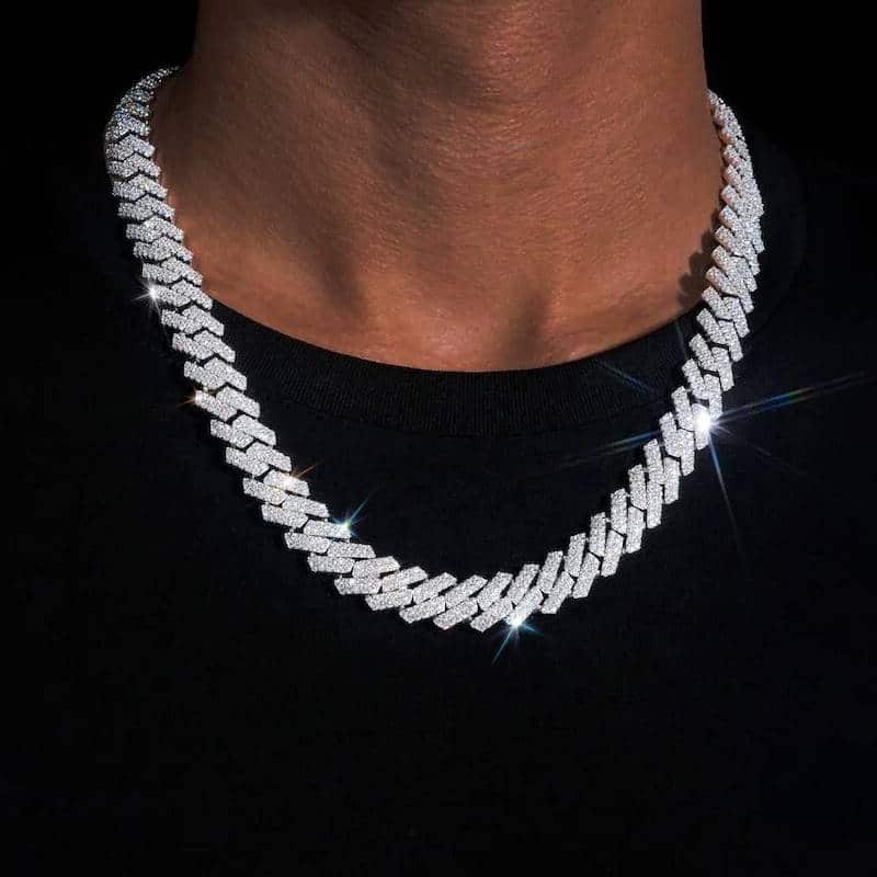 Moissanite Cuban Link Chain